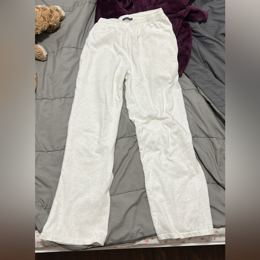 Brandy Melville Anastasia Sweatpants